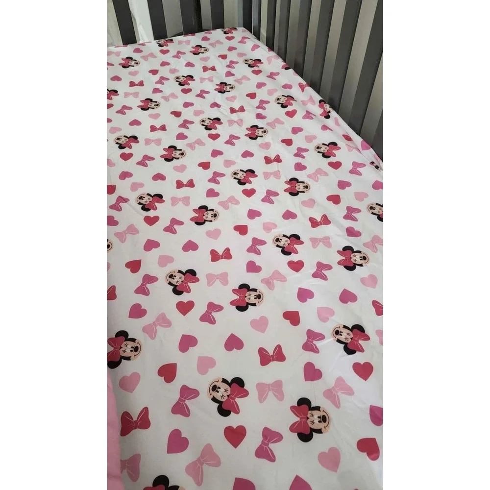 Disney Baby Minnie Mouse 3 pc Crib Bedding Set Pink Nursery  Sheet Keepsake Box‎